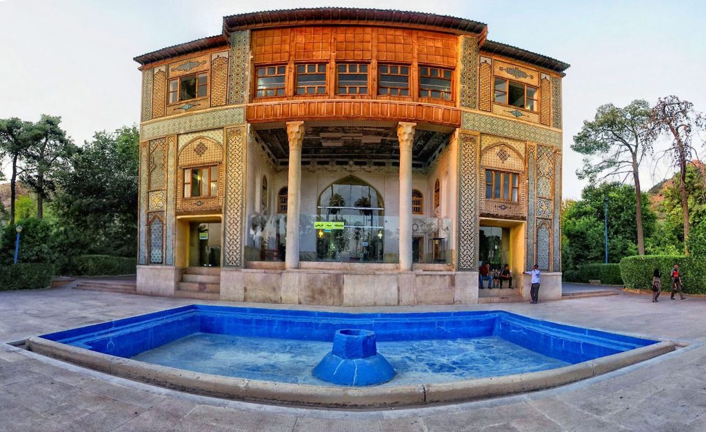 Delgosha Garden , Shiraz , Iran Destination