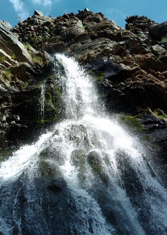 Sekonj Waterfall, located in Kerman