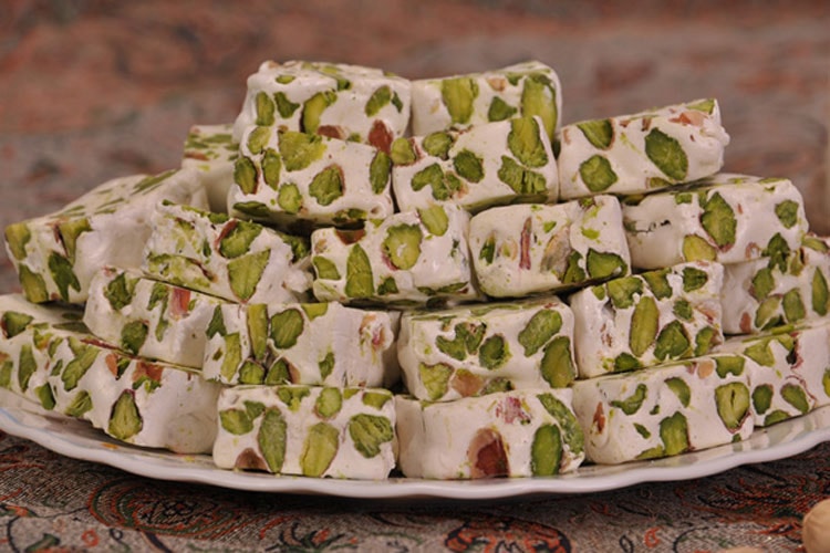 Isfahan Sweets , Gaz