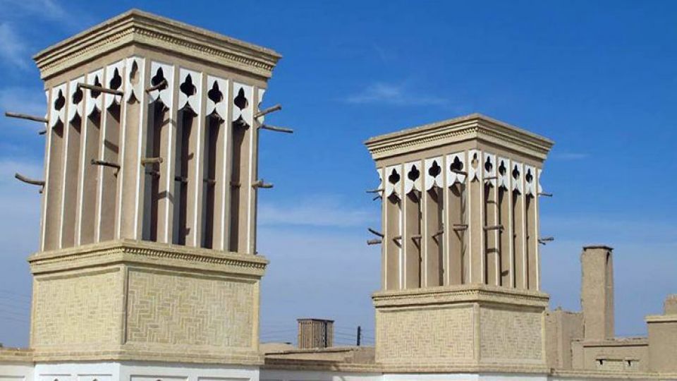 Windward in Yazd, tradition system of weather cooler