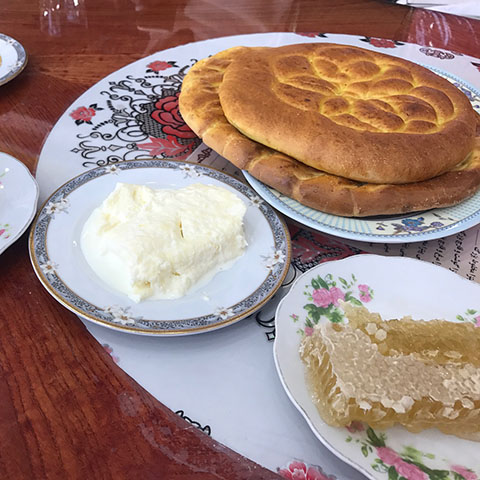  Desayuno persa