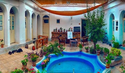 Howzak House , Isfahan