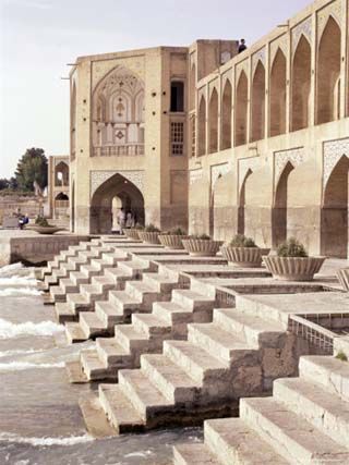 Pol-e-Khaju, Khaju Bridge - Review of Khajou Bridge, Esfahan, Iran