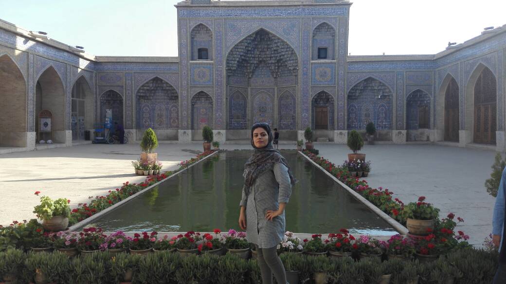 Maryam Jokar - French Iran Tour Guide