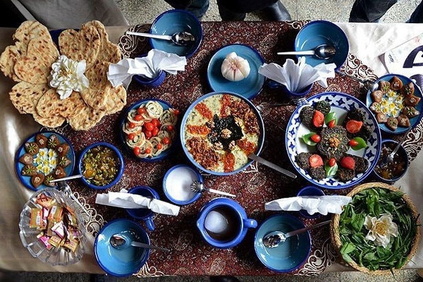 Persian food prices in Iran