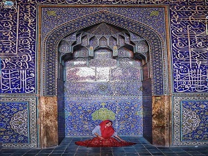 Sheikhlotfolah Mosque in Iran Cultural tour