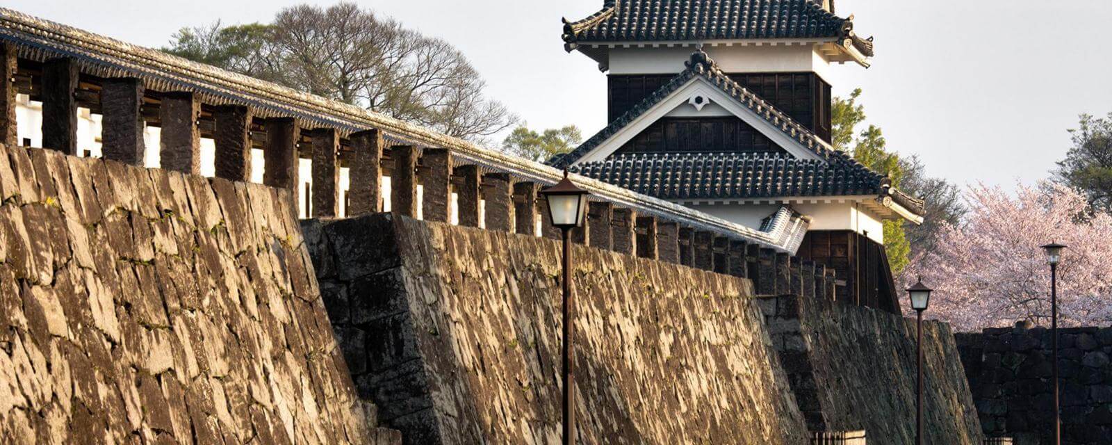 The Japanese castle that defied history