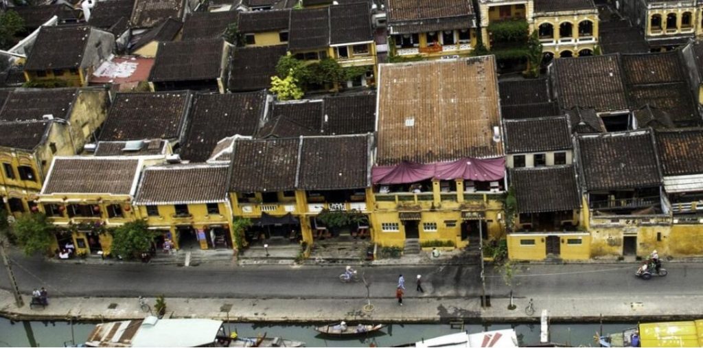 A bewitching town drenched in yellow